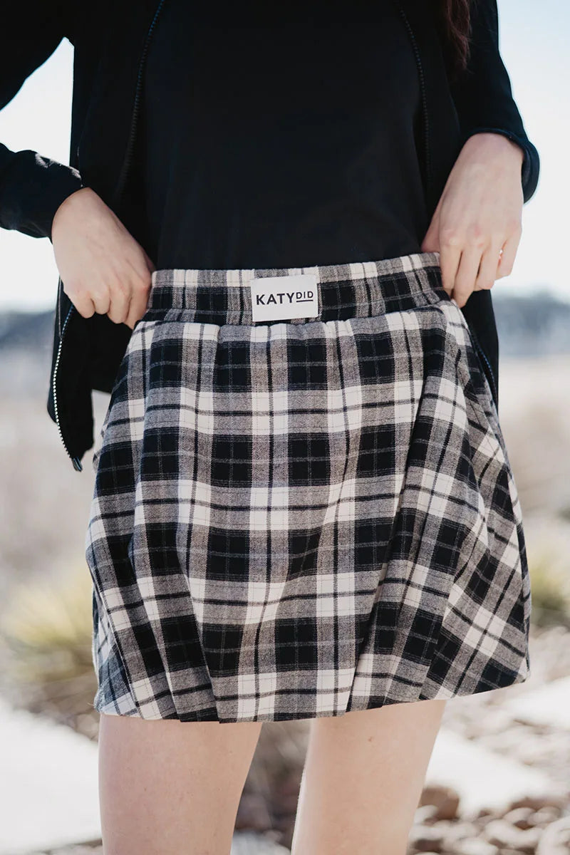 Black Autumn Wholesale Plaid Skort