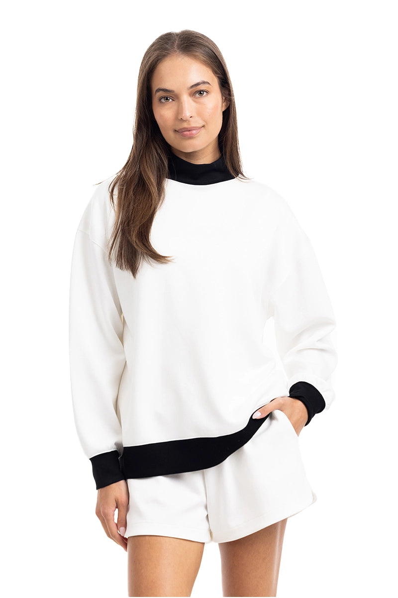 White & Black Duo Wholesale Mockneck Sweatset