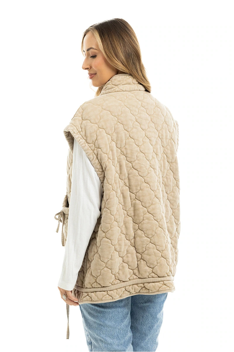 Beige Oversized Garment Washed Quilted Vests Wholesale
