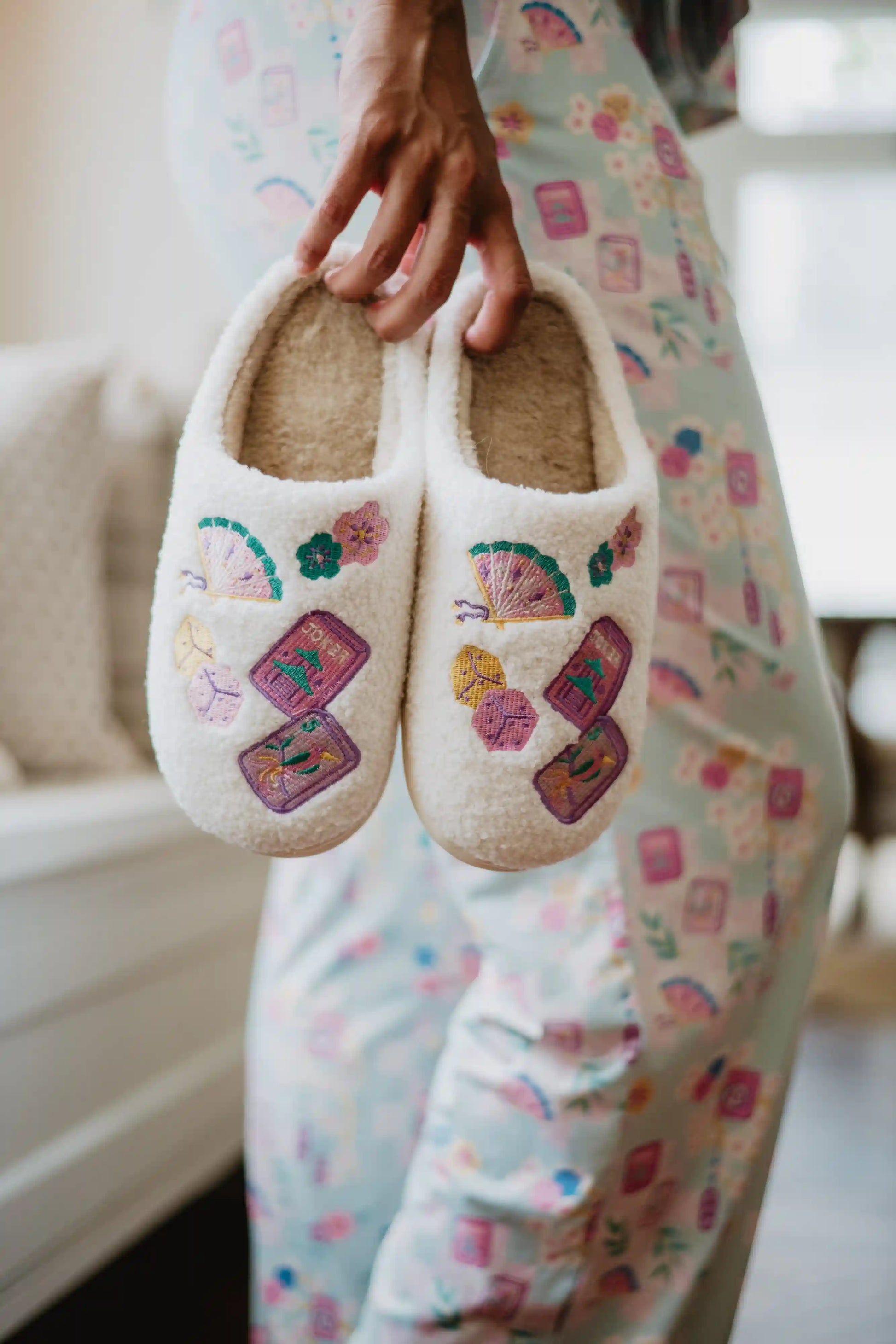 Mahjong Pieces Wholesale Fuzzy Slippers