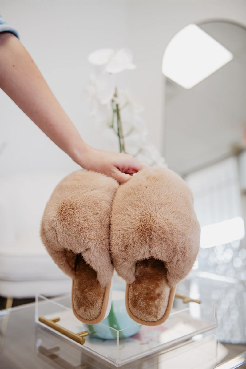 Tan Faux Fur Jumbo Slippers Wholesale