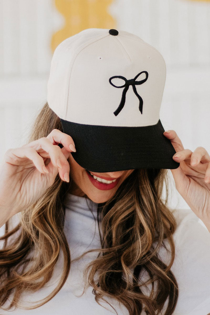 Coquette Bow Wholesale Vintage Two-Toned Hat